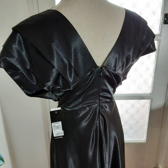 💗 Marilyn Monroe-style Petite 8 Formal Dress with Diamonte Buckle - full length - Picture 7 of 10